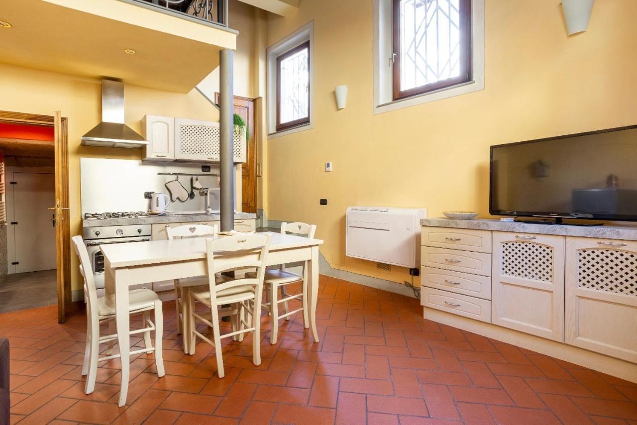 Cozy Classic Italian House Near Santa Croce, On The Lungarno Apartment Florence Exterior photo