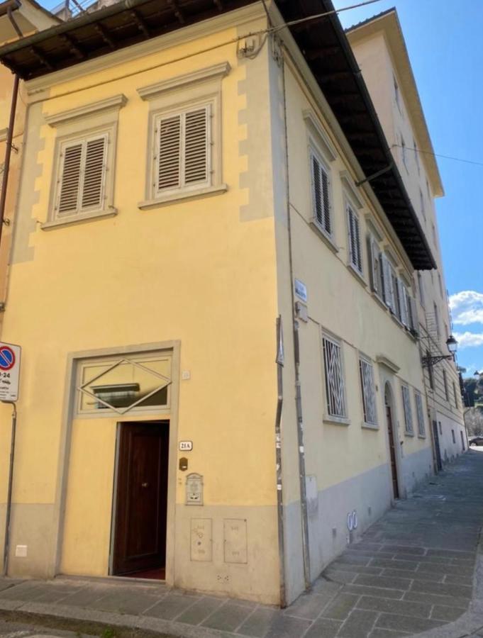 Cozy Classic Italian House Near Santa Croce, On The Lungarno Apartment Florence Exterior photo